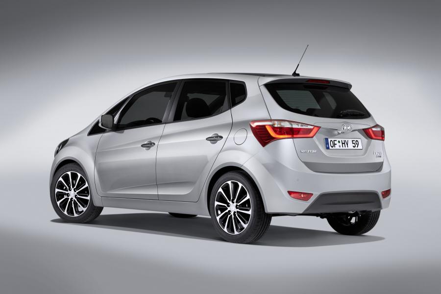  Hyundai ix20 2015 года  (фото 2 из 15)